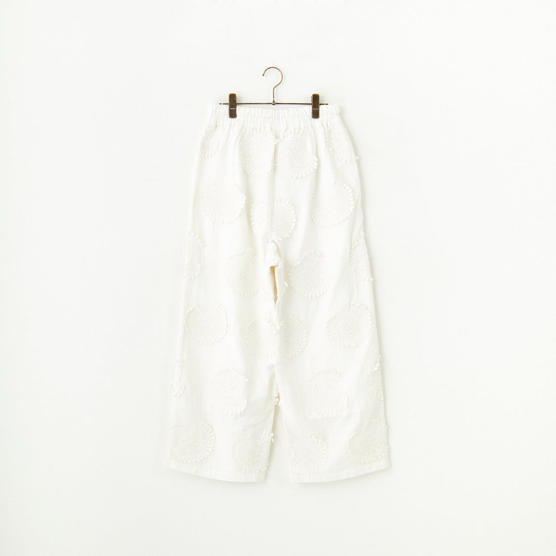 ESTROISLOSE [エストゥロワルーズ] モチーフ刺繍コットンサテンギャザーパンツ [EB24403] 02 OFF