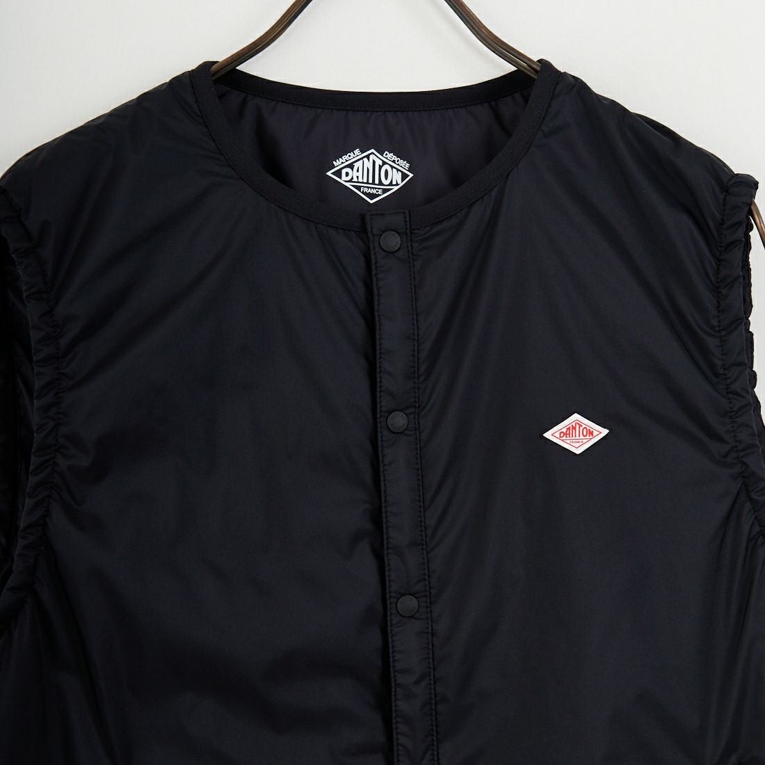 DANTON [ダントン] インサレーションノーカラーベスト [DT-A0635SNT] BLACK