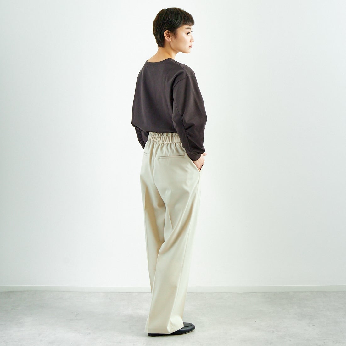 Jeans Factory Clothes [ジーンズファクトリークローズ] ストレッチツイルセミワイドパンツ [M-8139] 810 ｸﾞﾚｰｼﾞ &&モデル身長：160cm 着用サイズ：36&&