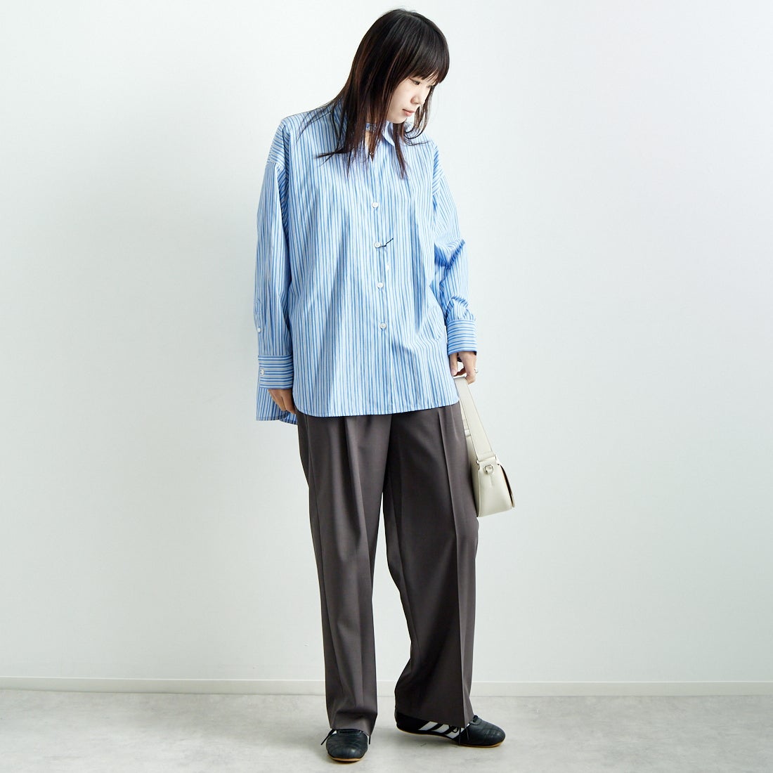 Jeans Factory Clothes [ジーンズファクトリークローズ] ストレッチツイルセミワイドパンツ [M-8139] 030 ﾁｬｺｰﾙ &&モデル身長：167cm 着用サイズ：38&&