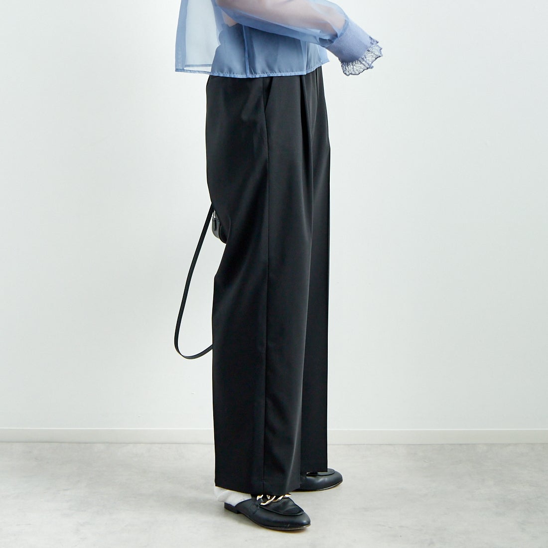 Jeans Factory Clothes [ジーンズファクトリークローズ] ストレッチツイルセミワイドパンツ [M-8139] 040 ﾌﾞﾗｯｸ &&モデル身長：167cm 着用サイズ：38&&