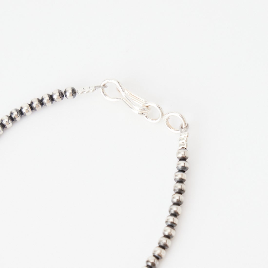 ERICKA NICOLAS BEGAY [エリッカ ニコラス ビゲイ] ナバホパール ブレスレット [EB100002000-3-18] OXDISE