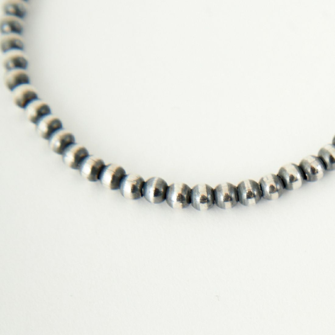 ERICKA NICOLAS BEGAY [エリッカ ニコラス ビゲイ] ナバホパール