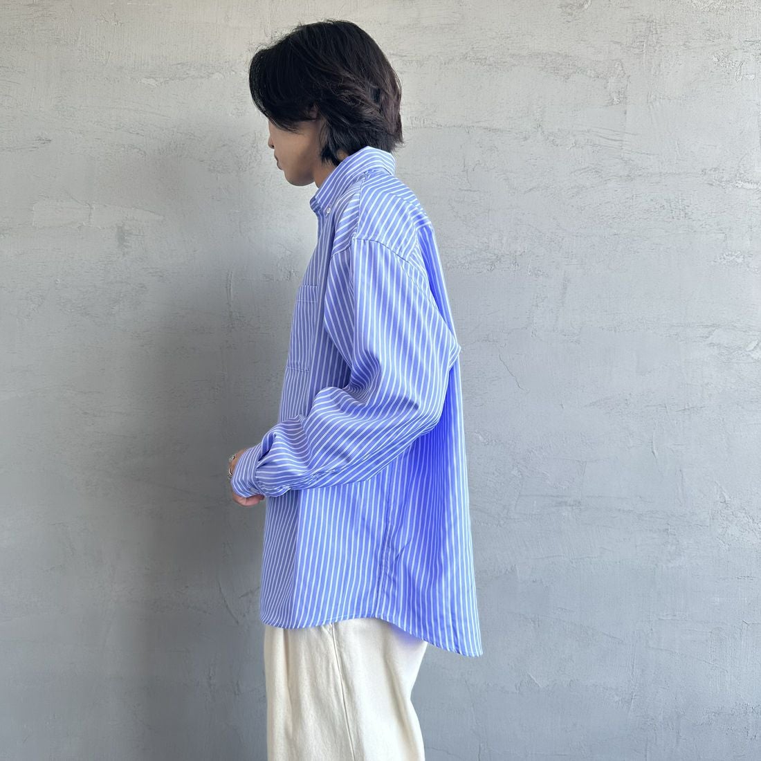 Jeans Factory Clothes [ジーンズファクトリークローズ] ビッグボタンダウンシャツ [JFC-251-017] D BLU ST &&モデル身長：179cm 着用サイズ：L&&