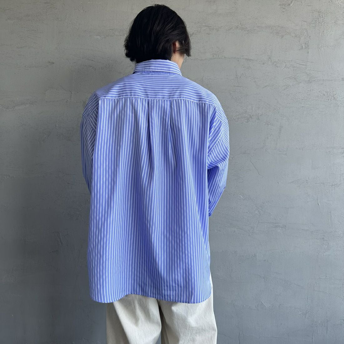 Jeans Factory Clothes [ジーンズファクトリークローズ] ビッグボタンダウンシャツ [JFC-251-017] D BLU ST &&モデル身長：179cm 着用サイズ：L&&