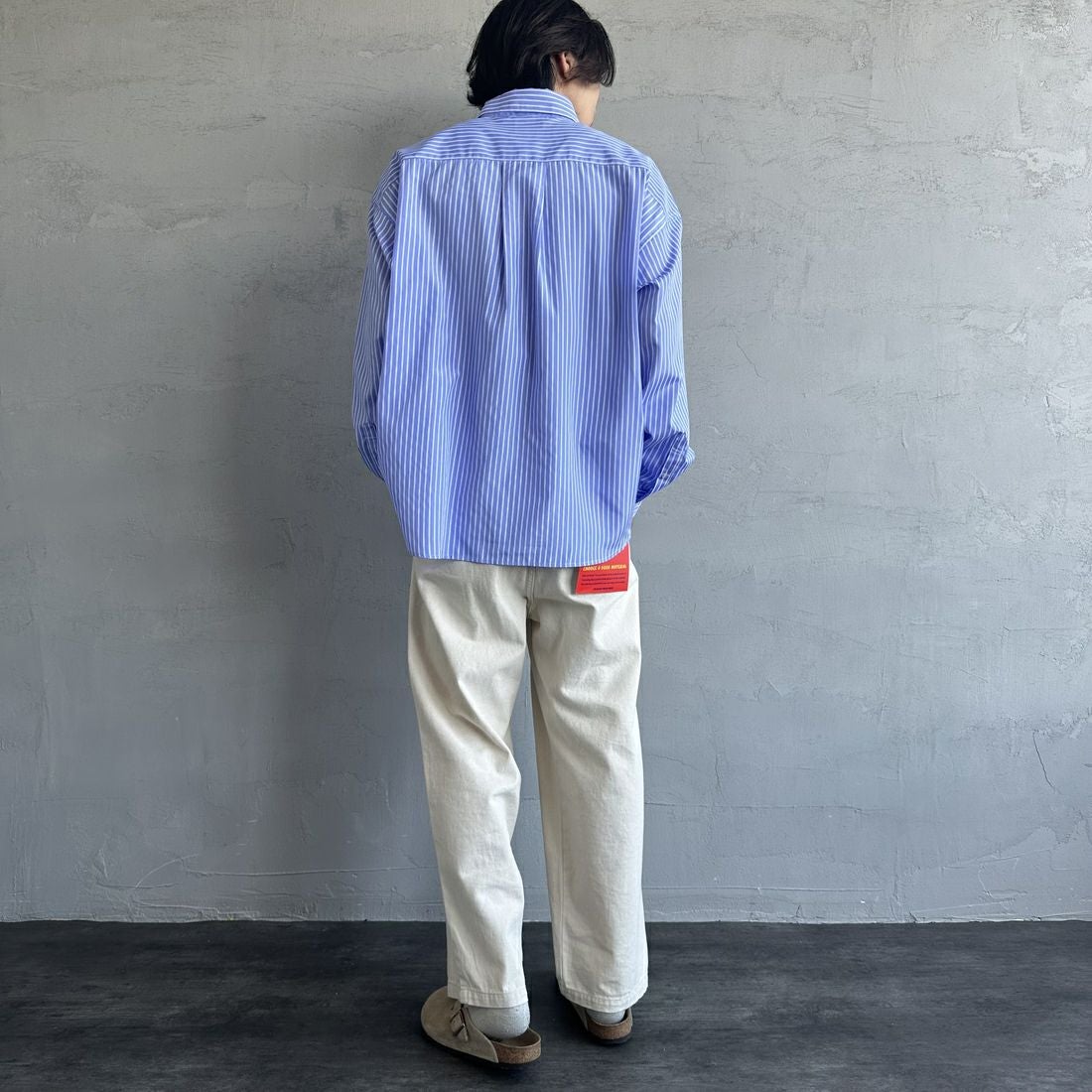 Jeans Factory Clothes [ジーンズファクトリークローズ] ビッグボタンダウンシャツ [JFC-251-017] D BLU ST &&モデル身長：179cm 着用サイズ：L&&
