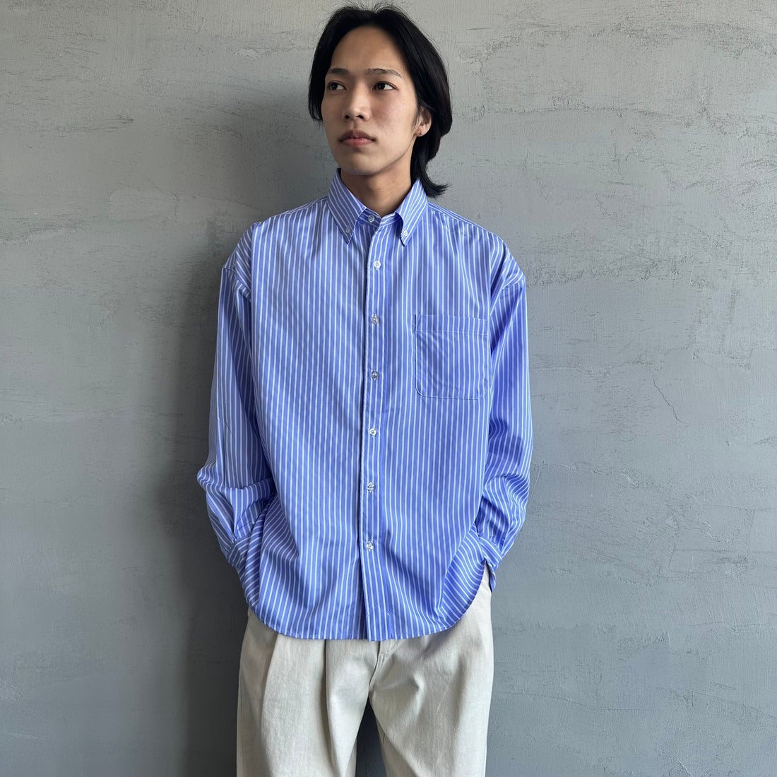 Jeans Factory Clothes [ジーンズファクトリークローズ] ビッグボタンダウンシャツ [JFC-251-017] D BLU ST &&モデル身長：179cm 着用サイズ：M&&