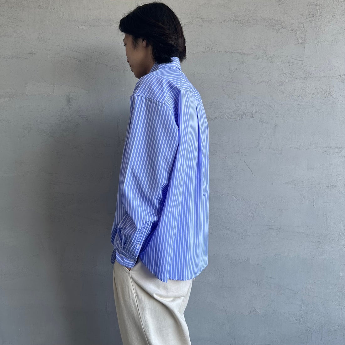 Jeans Factory Clothes [ジーンズファクトリークローズ] ビッグボタンダウンシャツ [JFC-251-017] D BLU ST &&モデル身長：179cm 着用サイズ：M&&