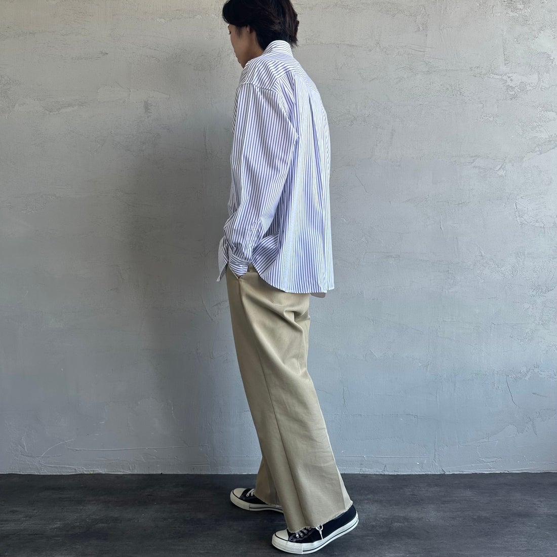 Jeans Factory Clothes [ジーンズファクトリークローズ] ビッグボタンダウンシャツ [JFC-251-017] A WH/NV ST &&モデル身長：179cm 着用サイズ：L&&