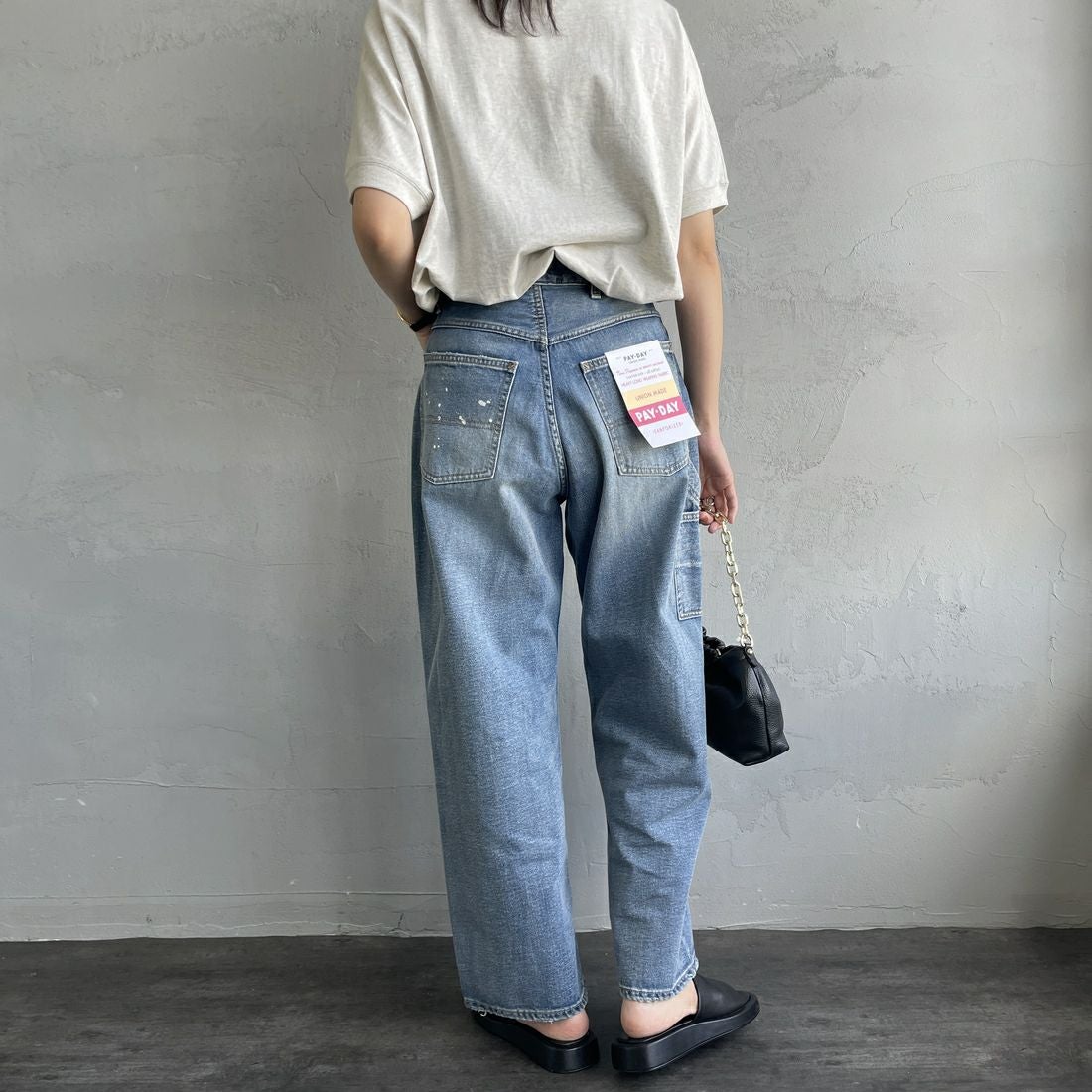 PAY DAY [ペイデイ] 別注 ペインターデニムパンツ [PD49-PT-IN5-JF] MD.BLUE &&モデル身長：160cm 着用サイズ：M&&