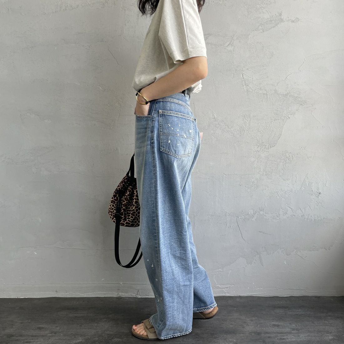 PAY DAY [ペイデイ] 別注 ペインターデニムパンツ [PD49-PT-IN5-JF] MD.BLUE &&モデル身長：160cm 着用サイズ：L&&