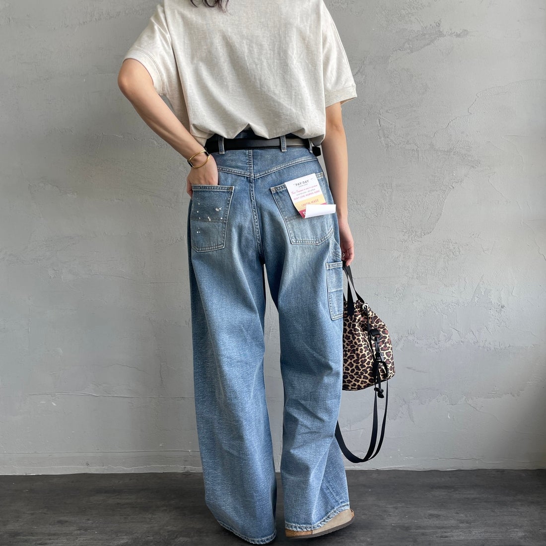 PAY DAY [ペイデイ] 別注 ペインターデニムパンツ [PD49-PT-IN5-JF] MD.BLUE &&モデル身長：160cm 着用サイズ：L&&