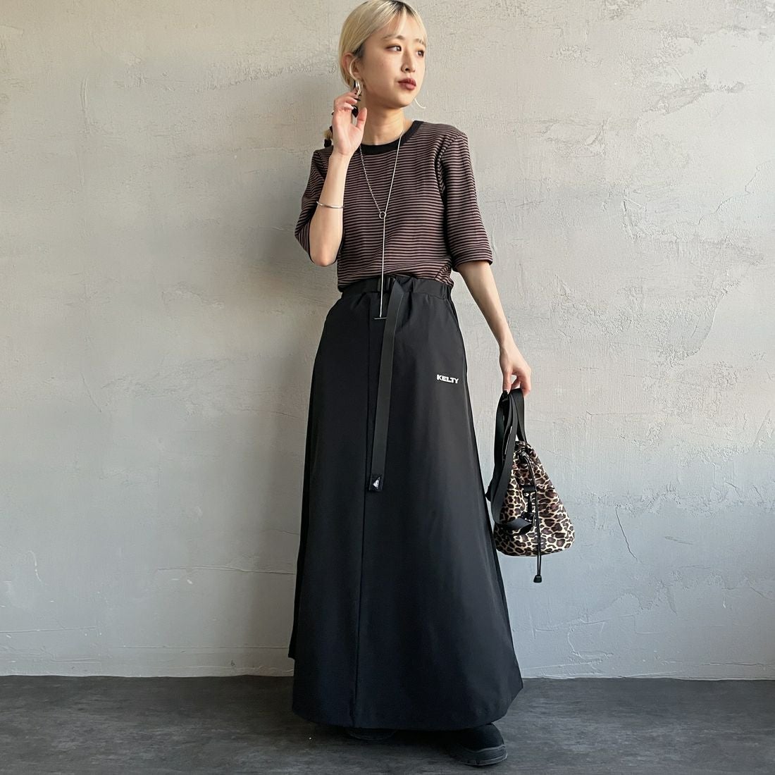 KELTY [ケルティ] 別注 ラッシュコンフォート ナイロンドロストスカート [KE252W30IN03-JF] ﾌﾞﾗｯｸ &&モデル身長：150cm 着用サイズ：M&&