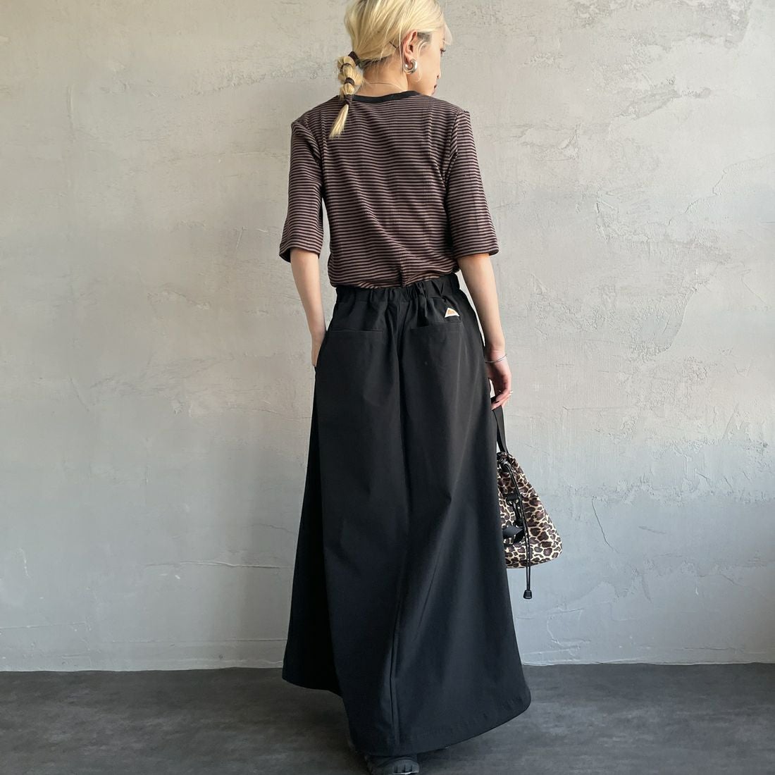 KELTY [ケルティ] 別注 ラッシュコンフォート ナイロンドロストスカート [KE252W30IN03-JF] ﾌﾞﾗｯｸ &&モデル身長：150cm 着用サイズ：M&&