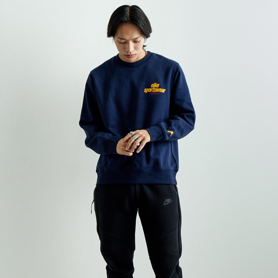 NIKE [ナイキ] クラブフリースクルーネックスウェット [HJ2174] 451 OBSIDI &&モデル身長：179cm 着用サイズ：L&&