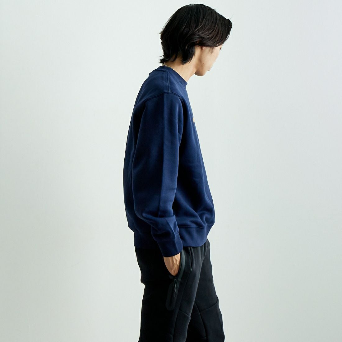 NIKE [ナイキ] クラブフリースクルーネックスウェット [HJ2174] 451 OBSIDI &&モデル身長：179cm 着用サイズ：L&&