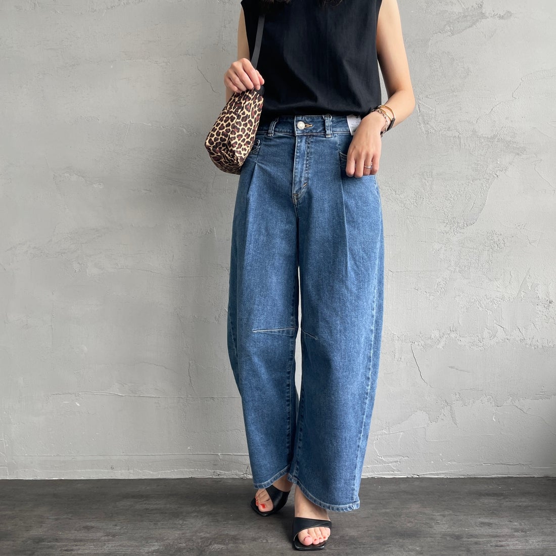 98 L.BLUE&&モデル身長：160cm 着用サイズ：S&&