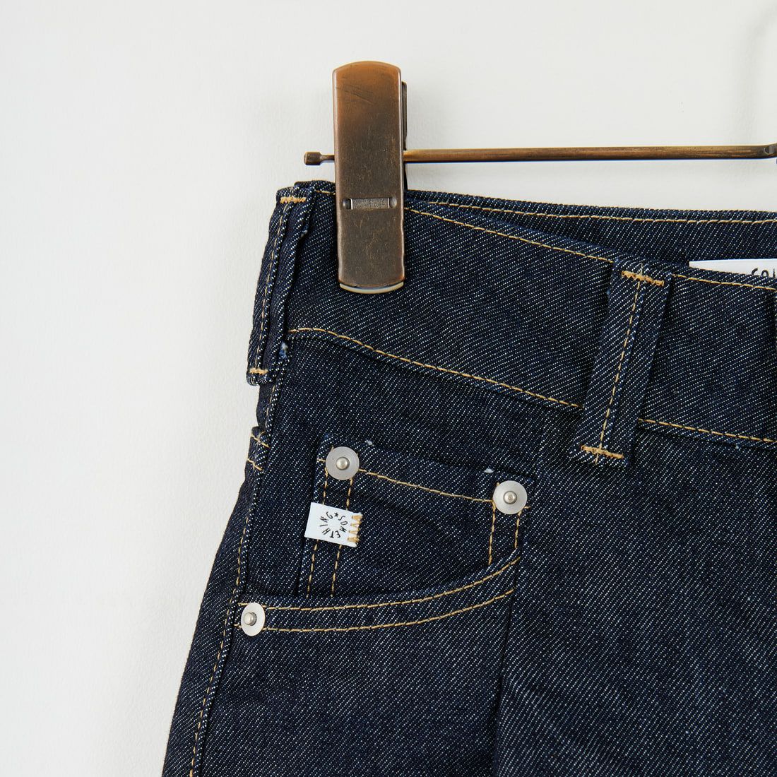 SOMETHING [サムシング] HANAタックカーブデニムパンツ [SEA880] 00 O.W