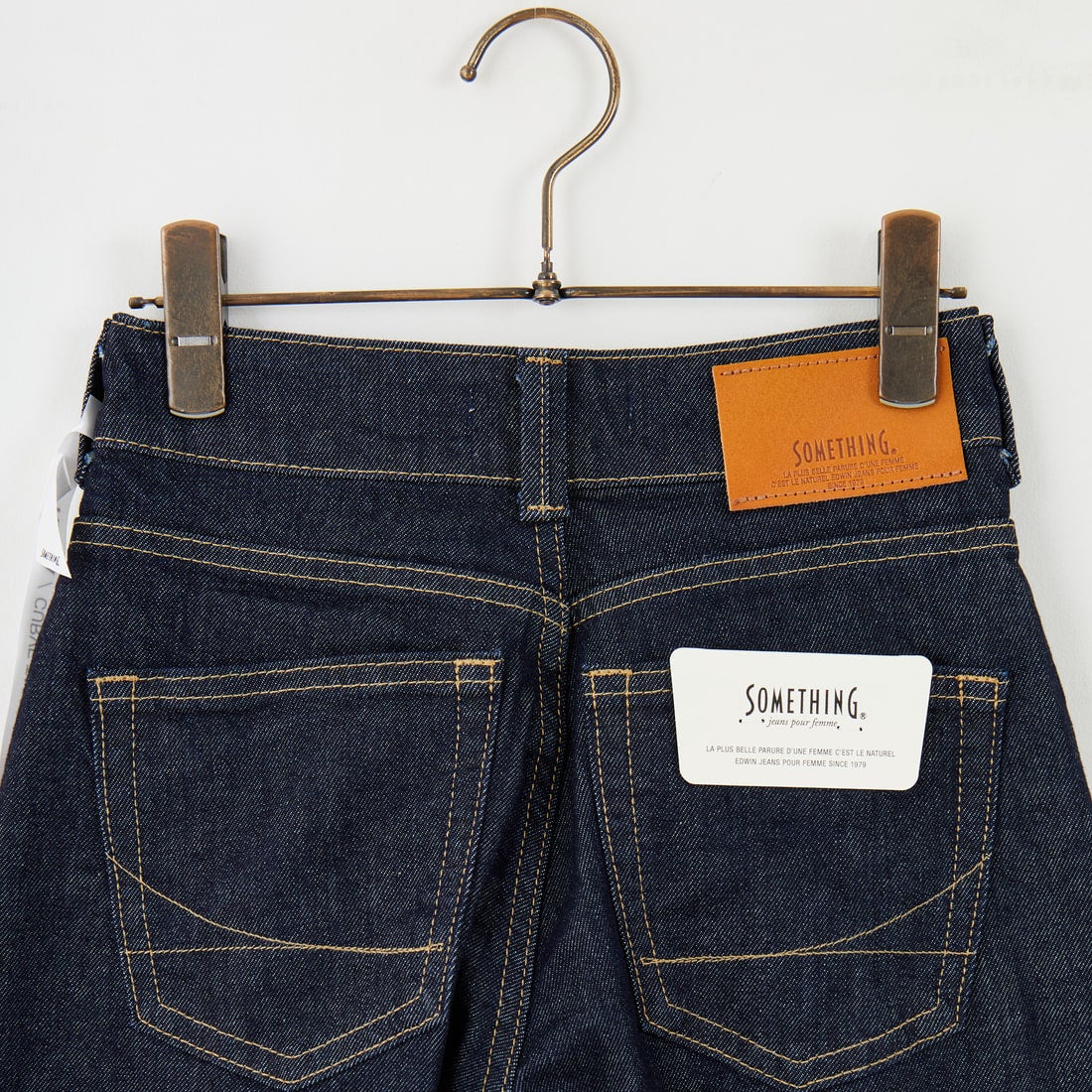 SOMETHING [サムシング] HANAタックカーブデニムパンツ [SEA880] 00 O.W