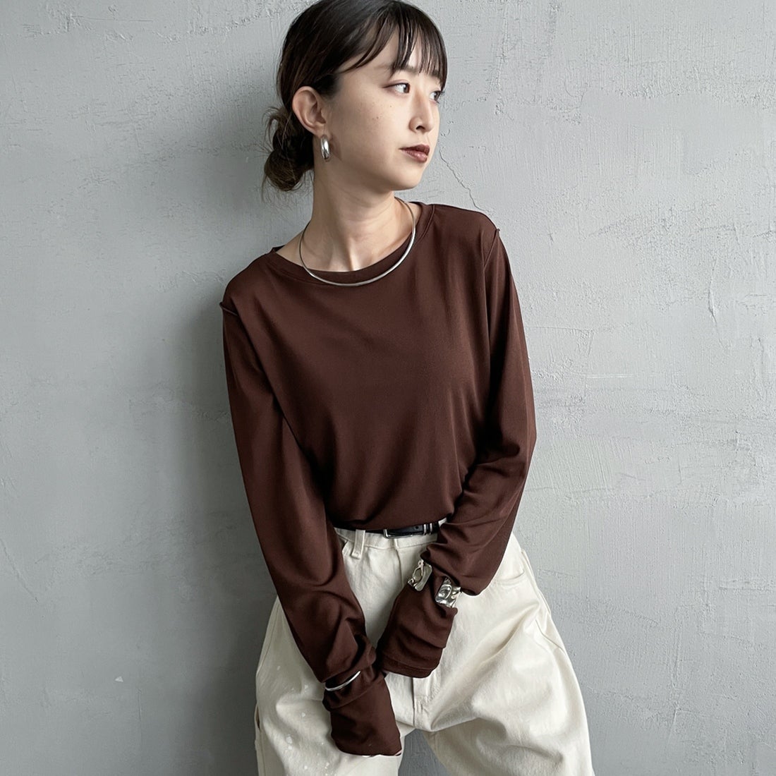 28 BROWN&&モデル身長：150cm 着用サイズ：F&&