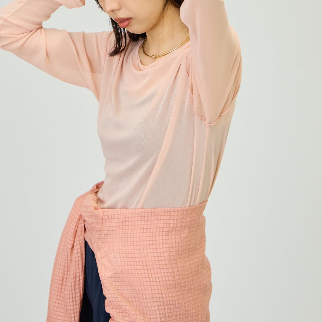 nenom [ネノム] クルーネック シアーカットソー [NE25112034] 41 PINK &&モデル身長：162cm 着用サイズ：F&&