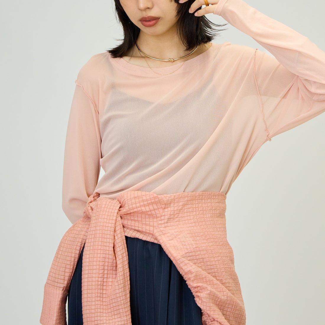 nenom [ネノム] クルーネック シアーカットソー [NE25112034] 41 PINK &&モデル身長：162cm 着用サイズ：F&&