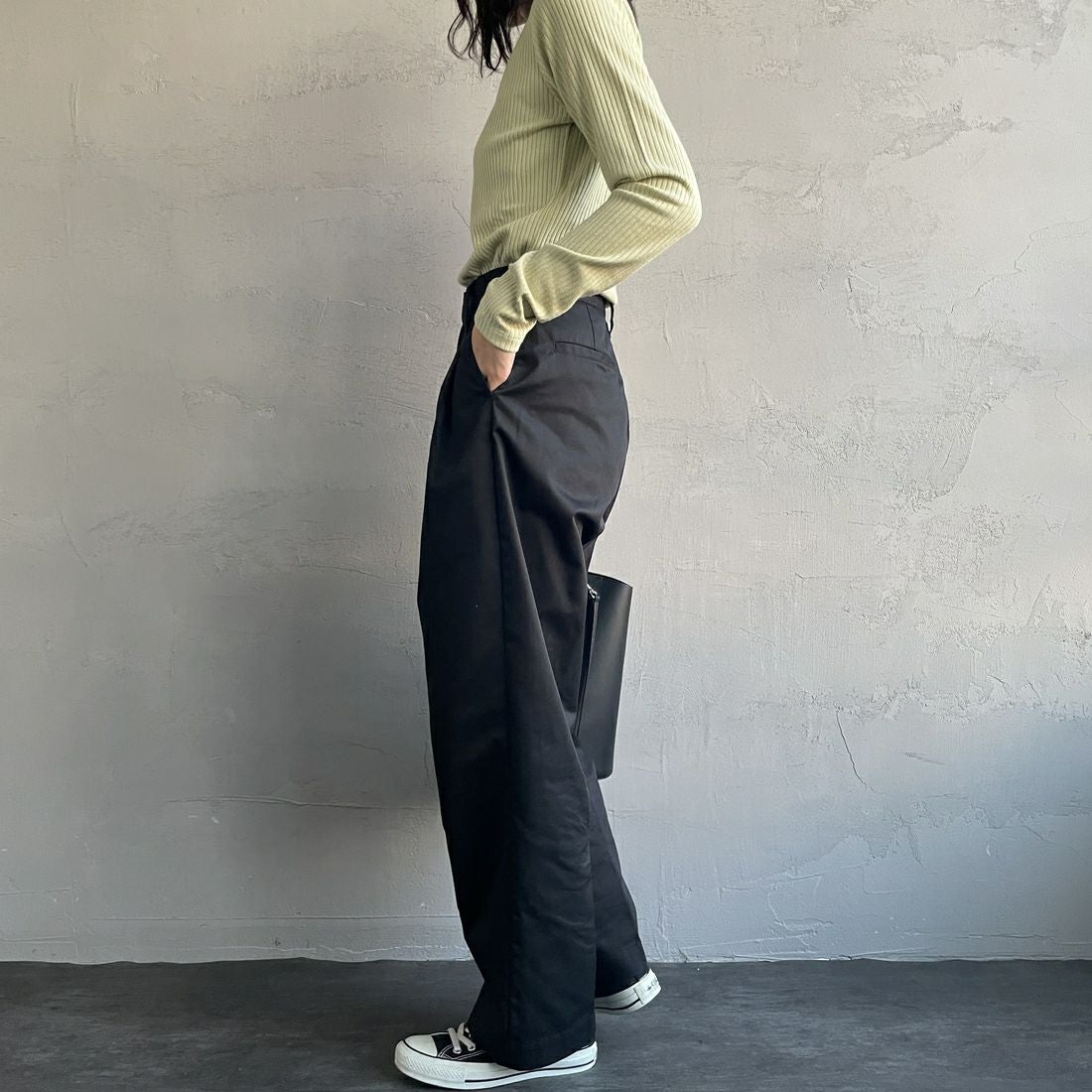 Jeans Factory Clothes [ジーンズファクトリークローズ] 2タックチノパンツ [IN13-PT-5] ﾌﾞﾗｯｸ &&モデル身長：160cm 着用サイズ：M&&