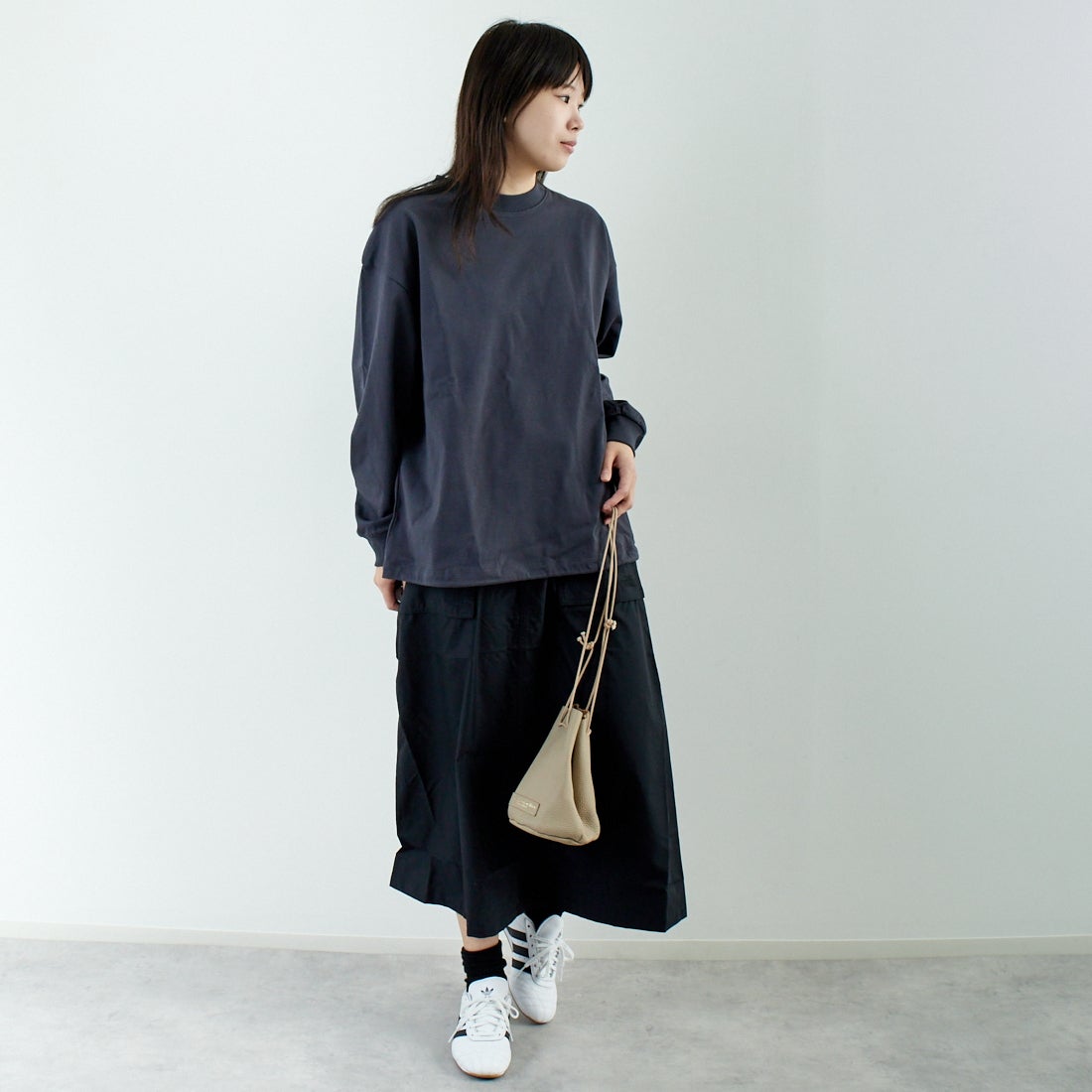 SLICK [スリック] MVS天竺 ロングスリーブドロストTシャツ [5155848] 720 COAL B &&モデル身長：167cm 着用サイズ：0&&