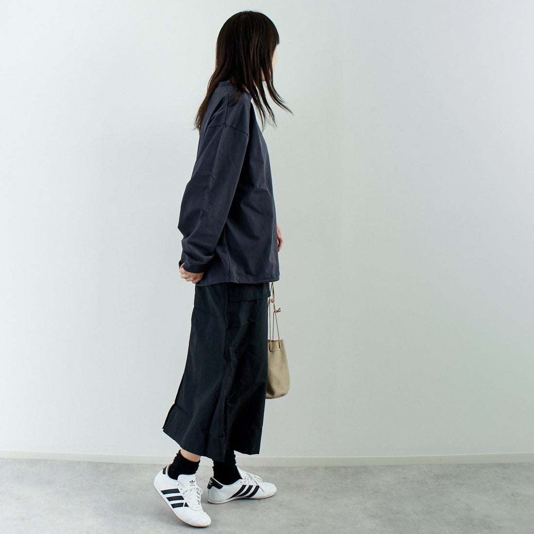 SLICK [スリック] MVS天竺 ロングスリーブドロストTシャツ [5155848] 720 COAL B &&モデル身長：167cm 着用サイズ：0&&