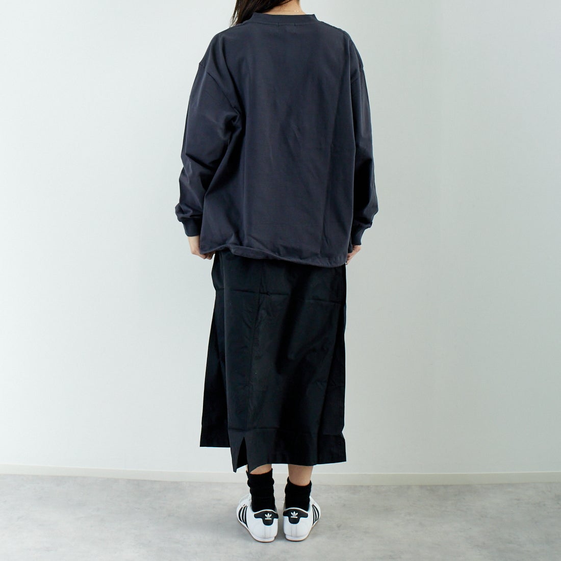 SLICK [スリック] MVS天竺 ロングスリーブドロストTシャツ [5155848] 720 COAL B &&モデル身長：167cm 着用サイズ：0&&