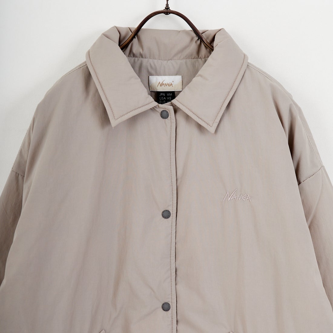NANGA [ナンガ] ウィメンズ ソフトダウンコーチジャケット [N2501-0J003B] BEG