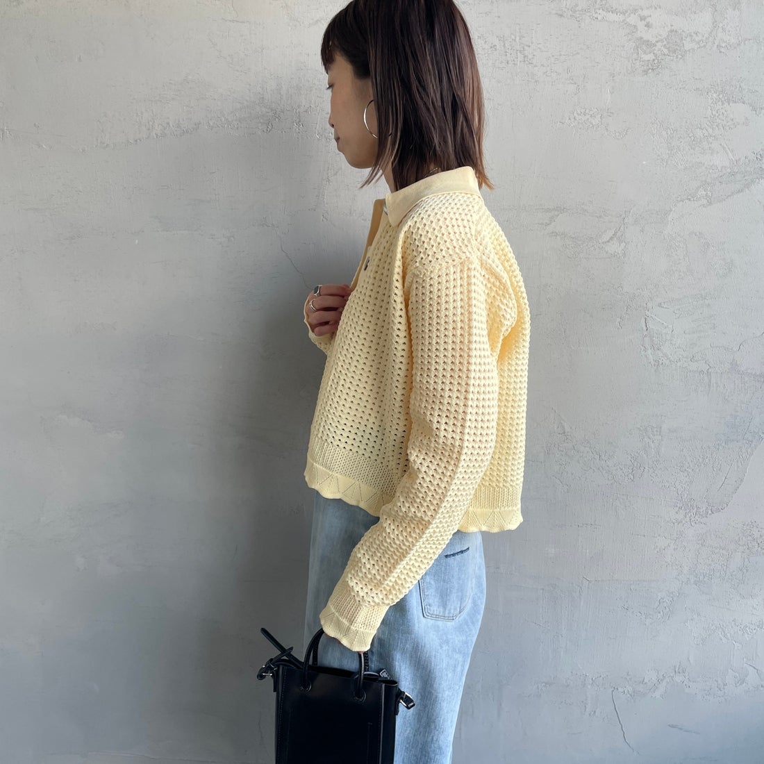 Maison de L'allure [メゾン ドゥ ラリュール] 襟付きメッシュニットプルオーバー [M24141012] 30 CREAM &&モデル身長：158cm 着用サイズ：F&&