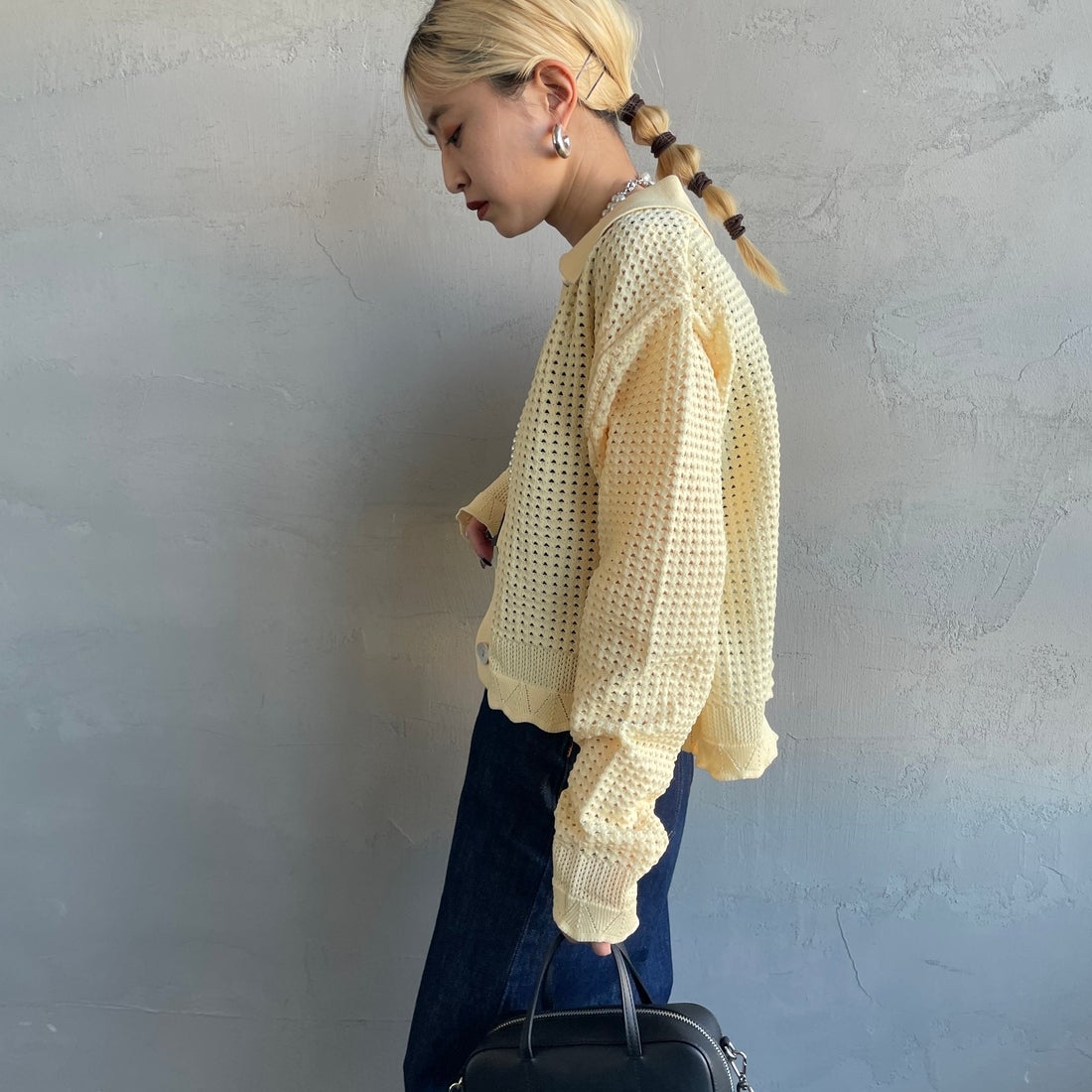 Maison de L'allure [メゾン ドゥ ラリュール] 襟付きメッシュニットプルオーバー [M24141012] 30 CREAM &&モデル身長：150cm 着用サイズ：F&&