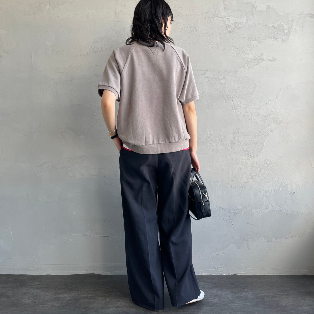 HANDTEX [ハンドテックス] 別注 ロゴプリント ラグランスリーブスウェット [HT7-CST-IN5-JF] ｸﾞﾚｰ &&モデル身長：160cm 着用サイズ：F&&