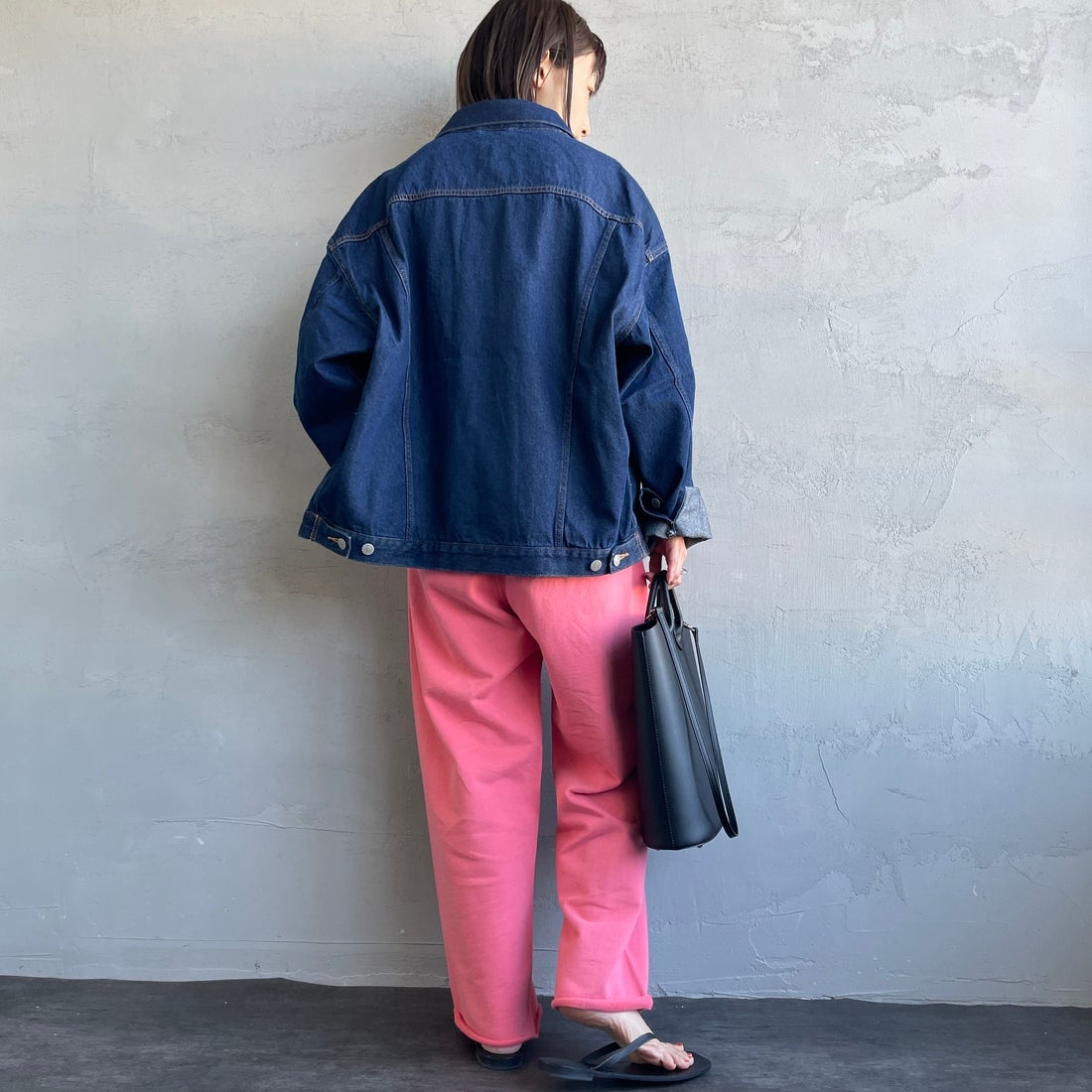 HANDTEX [ハンドテックス] 別注 ワンポイントロゴ ワイドストレートスウェットパンツ [HT1-PT-IN5-JF] ﾋﾟﾝｸ &&モデル身長：158cm 着用サイズ：F&&