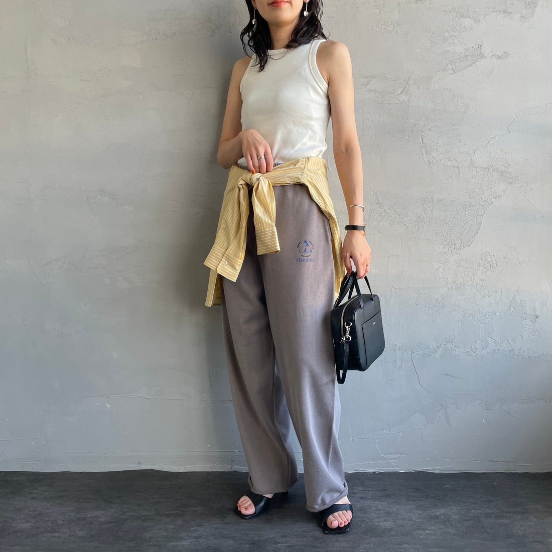 HANDTEX [ハンドテックス] 別注 ワンポイントロゴ ワイドストレートスウェットパンツ [HT1-PT-IN5-JF] ｸﾞﾚｰ &&モデル身長：160cm 着用サイズ：F&&