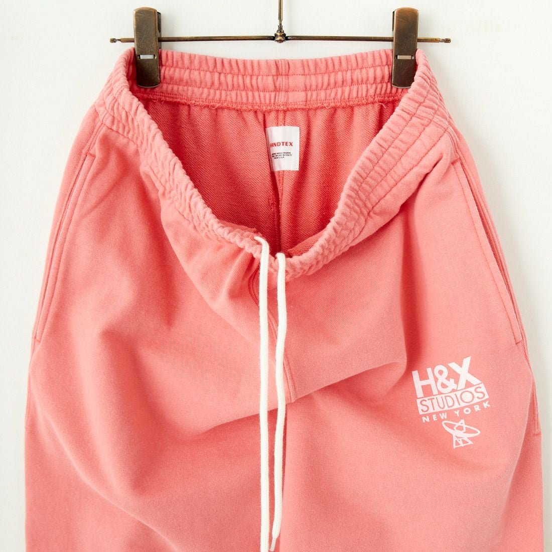 HANDTEX [ハンドテックス] 別注 ワンポイントロゴ ワイドストレートスウェットパンツ [HT1-PT-IN5-JF] ﾋﾟﾝｸ