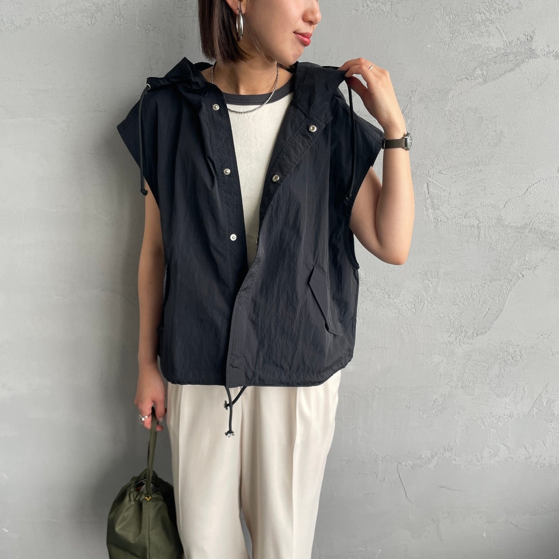 BLACK&&モデル身長：159cm 着用サイズ：M&&