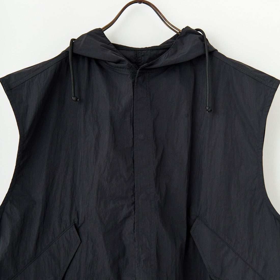 MILITARY [ミリタリー] 別注 スノーパーカーベスト [T-25389007-JF] BLACK