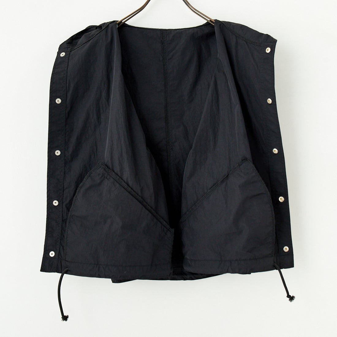 MILITARY [ミリタリー] 別注 スノーパーカーベスト [T-25389007-JF] BLACK