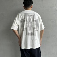 WHITE&&モデル身長：168cm 着用サイズ：M&&