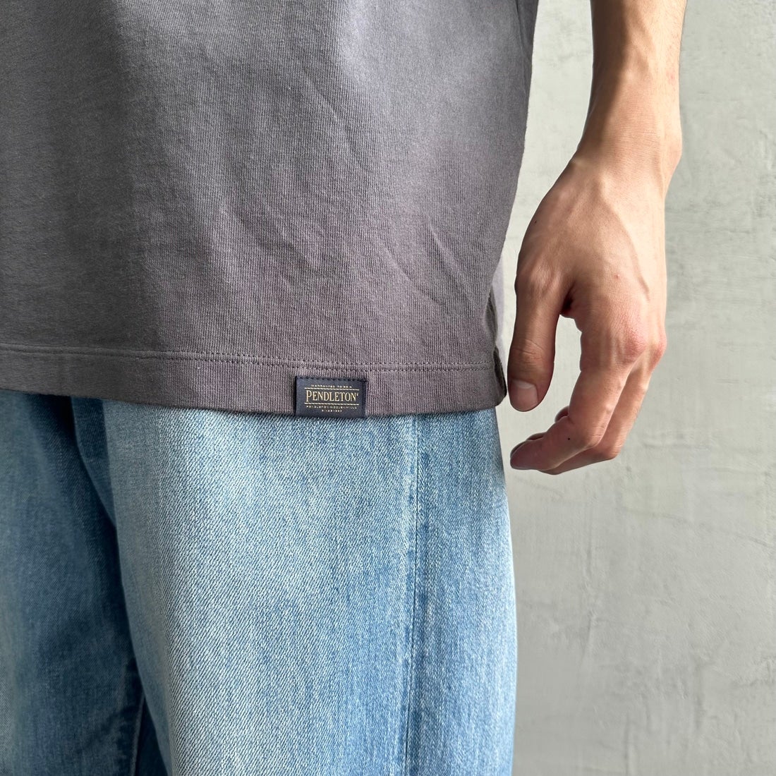 PENDLETON [ペンドルトン] 別注 ピグメント染め ヒストリーロゴバックプリントTシャツ [5275-0207-JF] SUMIKURO