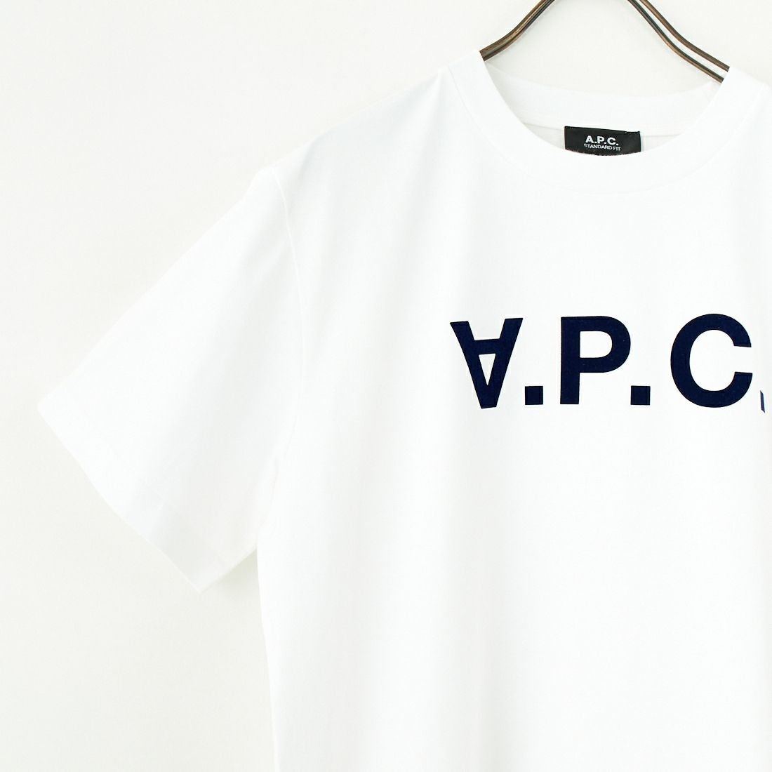 【新品タグ付】【A.P.C./アー・ペー・セー】VPC Tシャツ ホワイト SALE 30%OFF】A.P.C.(アー・ペー・セー)T?SHIRT VPC BLANC H 半袖ロゴT