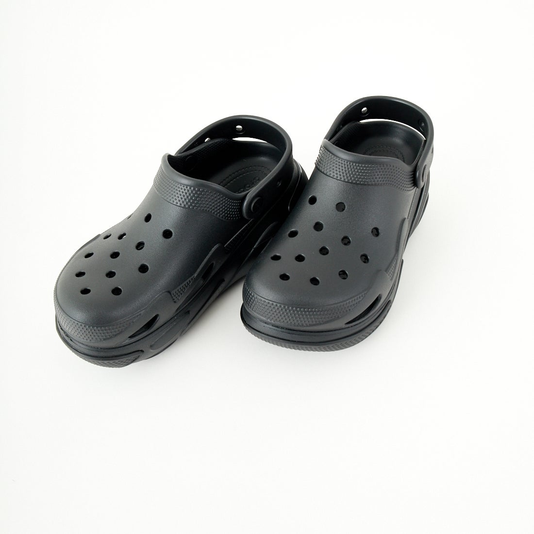 Crocs [クロックス] バブルクラッシュクロッグ [210061] BLACK
