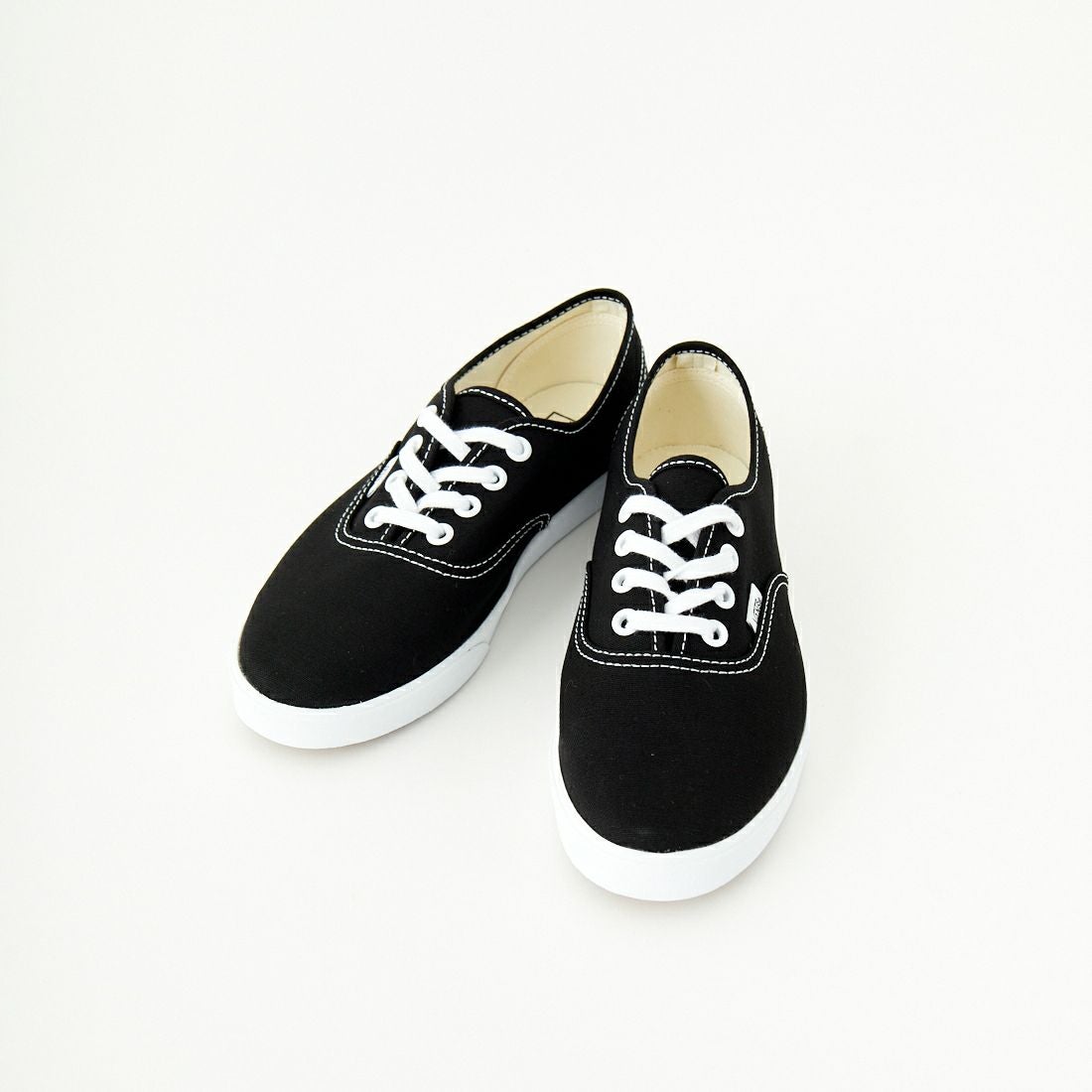VANS [バンズ] オーセンティック ロープロ [VN000D04BZW] BLACK/WHIT