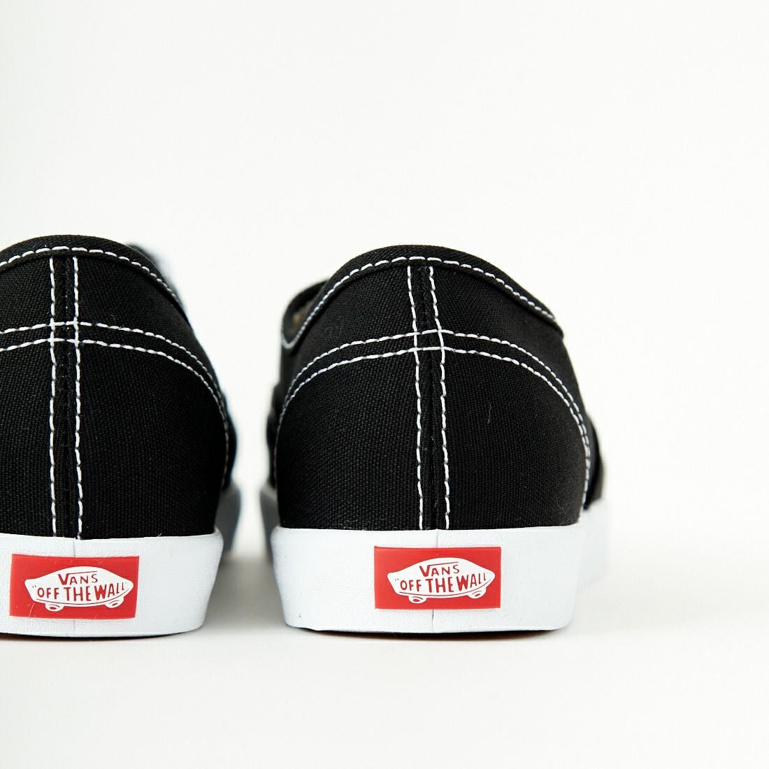 VANS [バンズ] オーセンティック ロープロ [VN000D04BZW] BLACK/WHIT