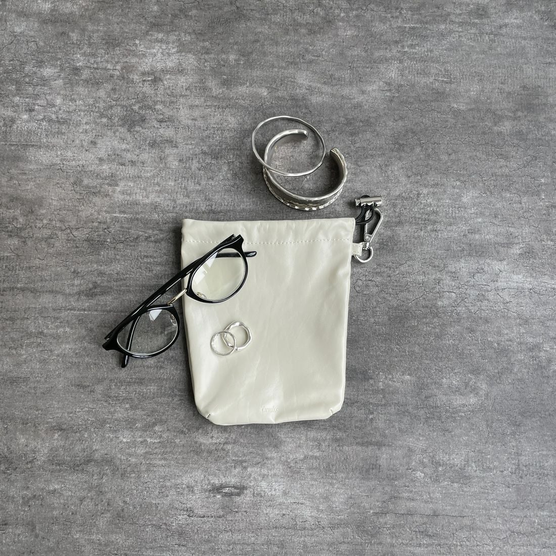 anuke [アンヌーク] レザーミニポーチ [62511010] IVR