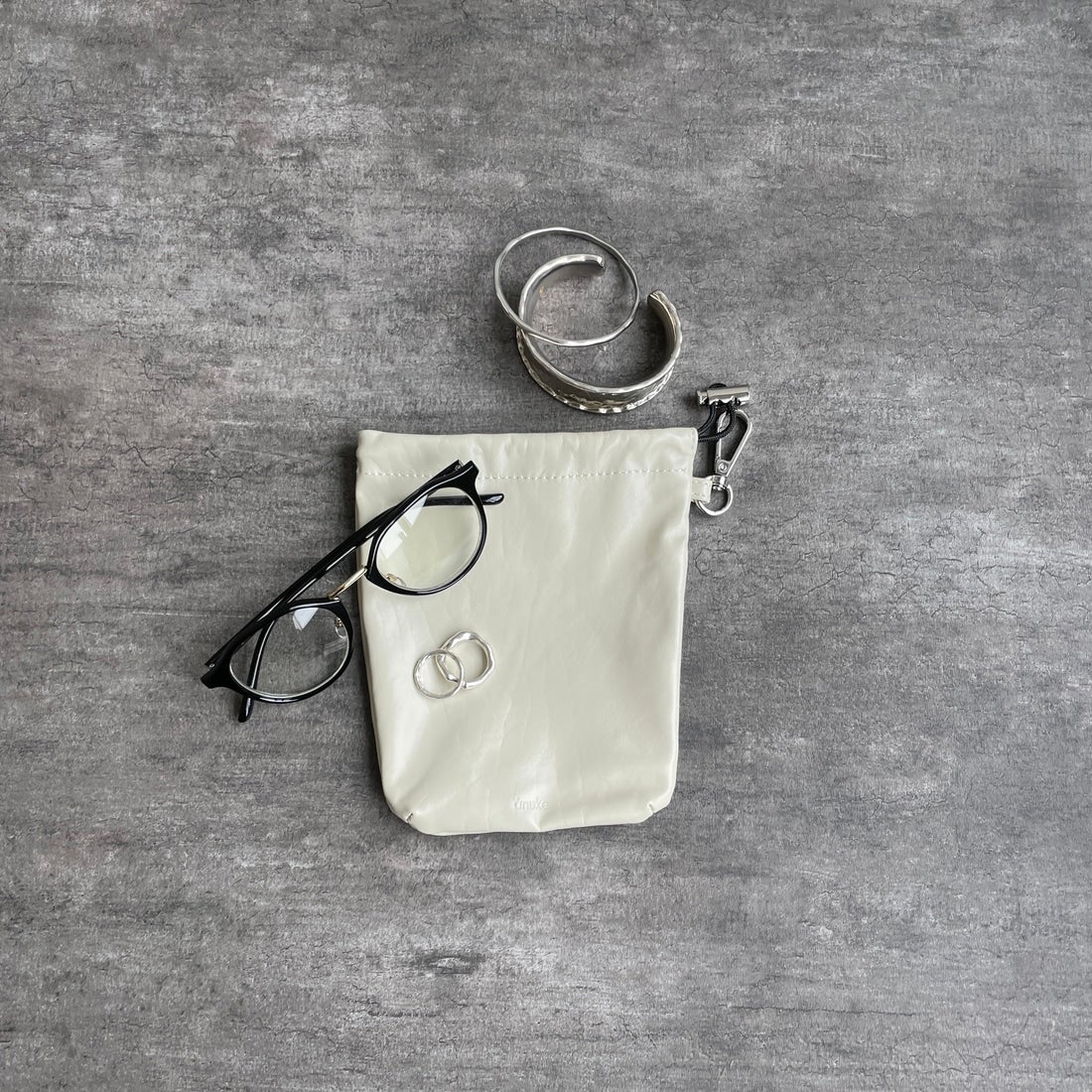 anuke [アンヌーク] レザーミニポーチ [62511010] IVR