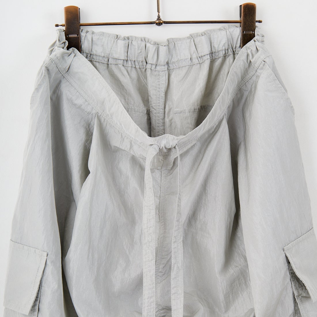 anuke [アンヌーク] ナイロンカーゴパンツ [62510703] I.BLU