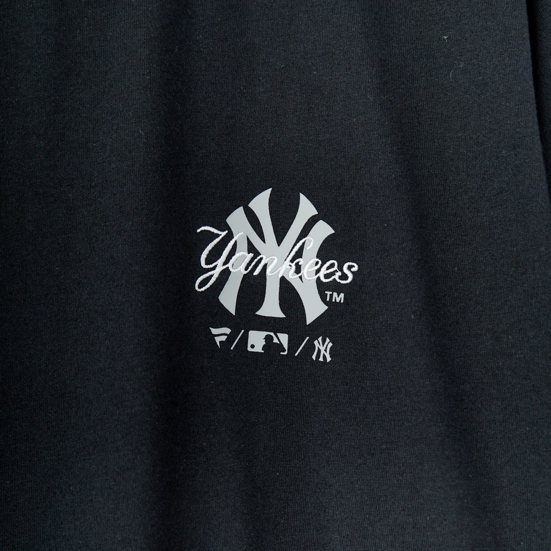 Fanatics [ファナティクス] 別注 MLB ワンポイントロゴ刺繍Tシャツ [ML0124FW0013-1-JF] BLACK